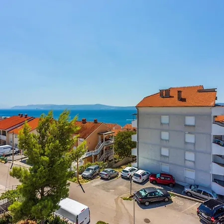 Kijara Апартаменты Цриквеница