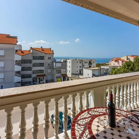 Kijara * Crikvenica