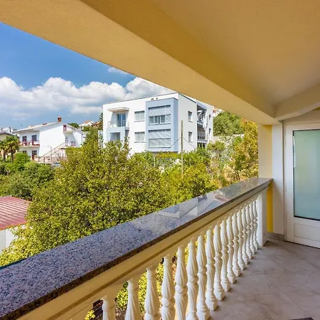 Kijara Апартаменты Цриквеница