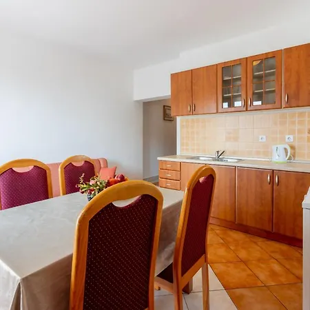 Kijara * Цриквеница