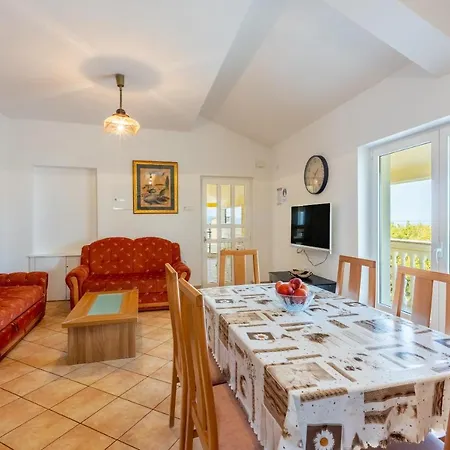 Kijara Апартаменты Цриквеница