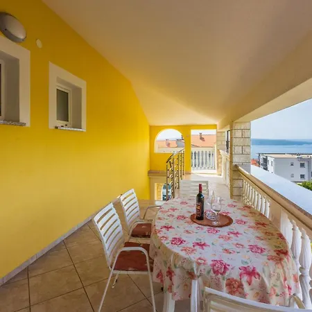 Kijara Цриквеница